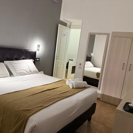 ローマ コンテ　ハウス Bed & Breakfast エクステリア 写真